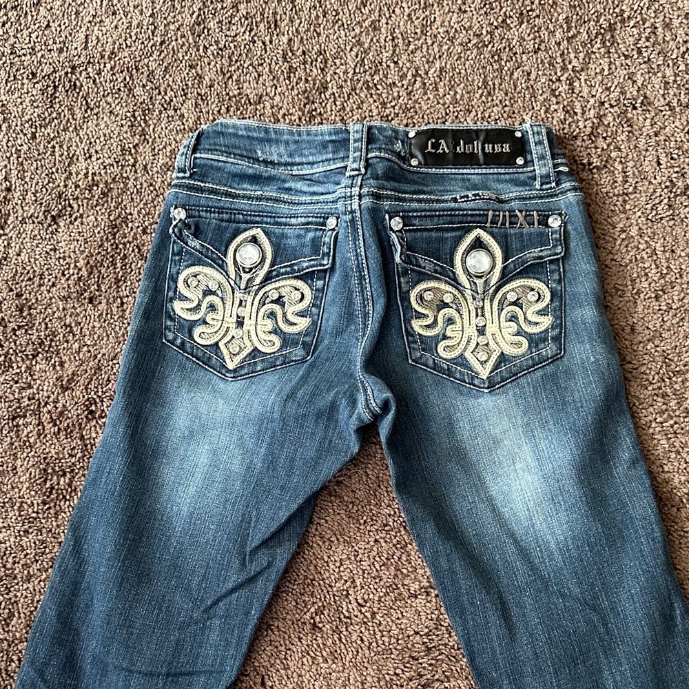 L.A. idol Women's Boot Cut Jeans with Silver Embellishments ,a lot like miss me